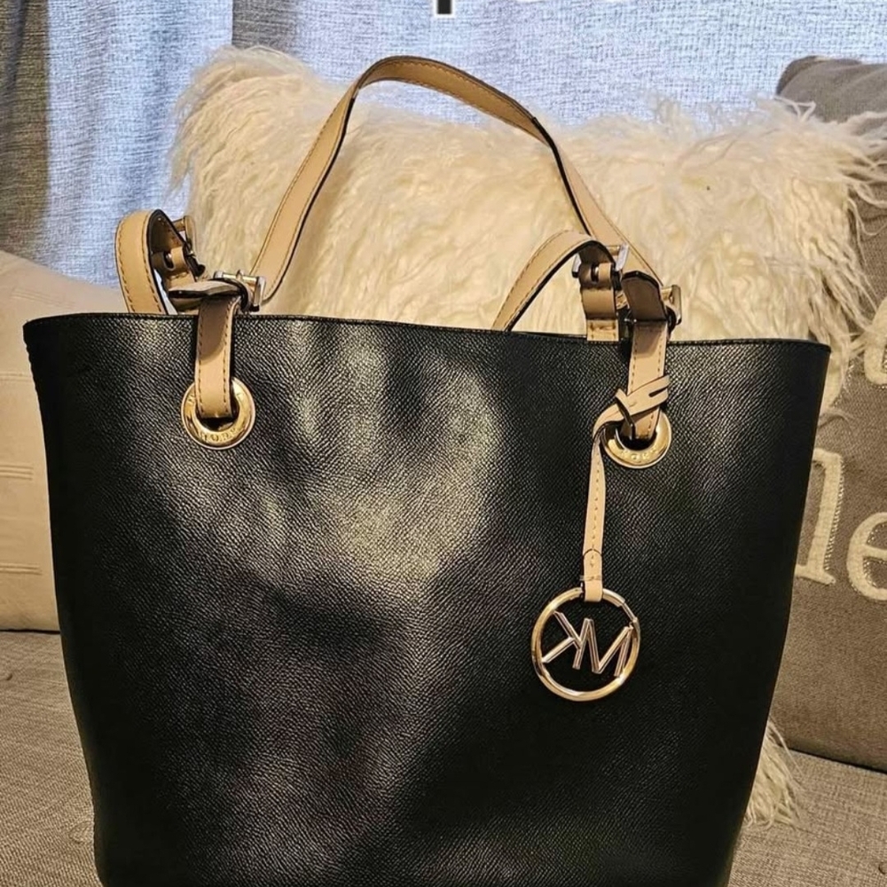 Stylish Black Tote with Gold Charm